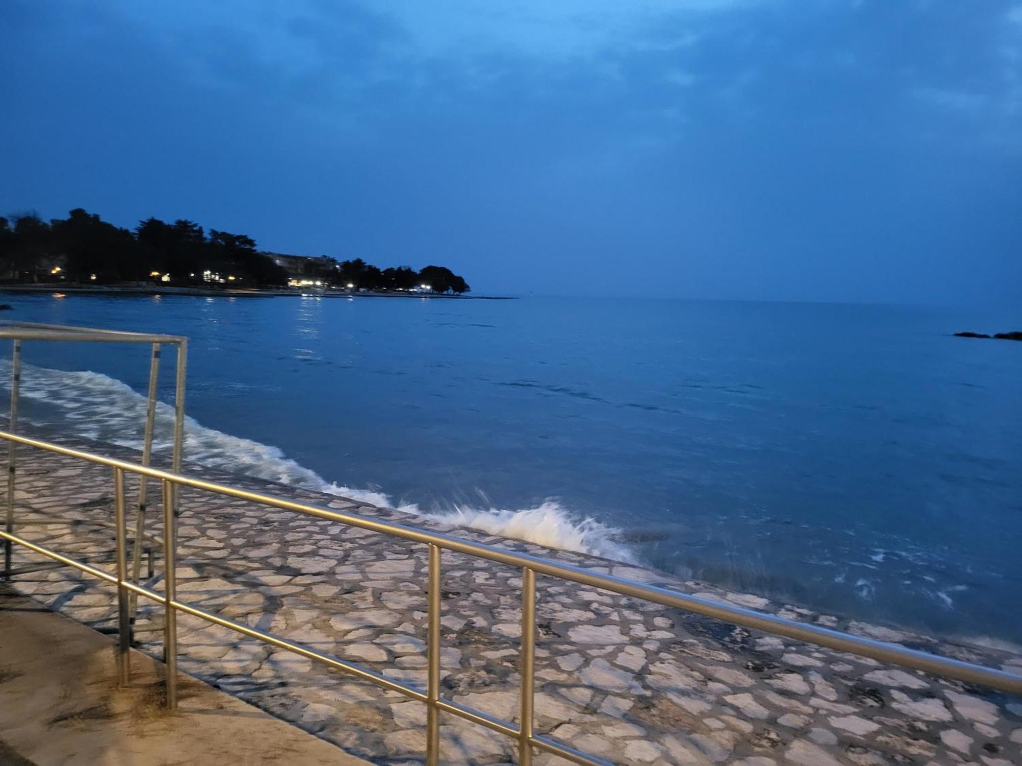 Villa Amore Radini Istrian Romantic Studio With Private Parking And Terrace Brtonigla Ngoại thất bức ảnh